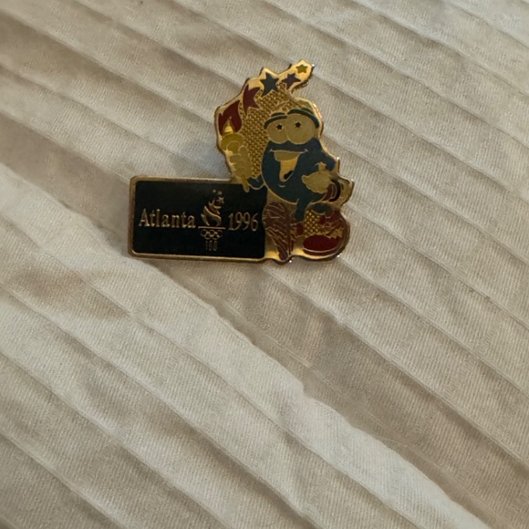 Vintage 1996 Atlanta Olympics Hat + Pin Set - Picture 4 of 5